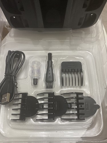 4D Cordless Clippers 6 in 1 Professional Grooming Kit Waterproof USB LK-860 - Picture 7 of 7