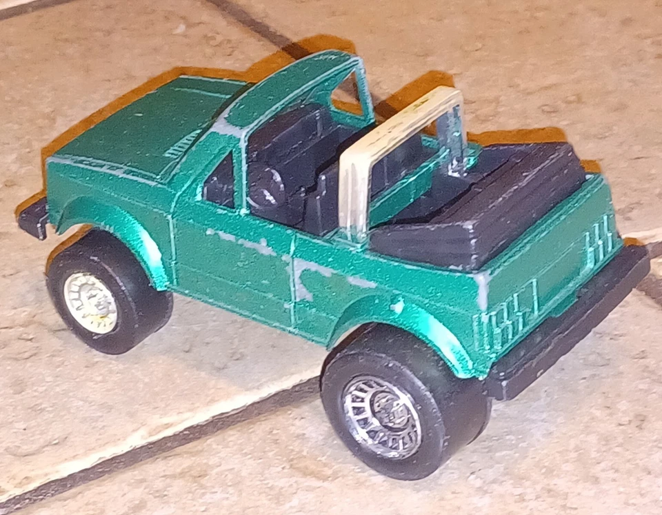 Vtg metal Tootsie Toy Super Slicks Fox Fire Green Jeep Convertible W/Rollbar USA - Image 3 of 4