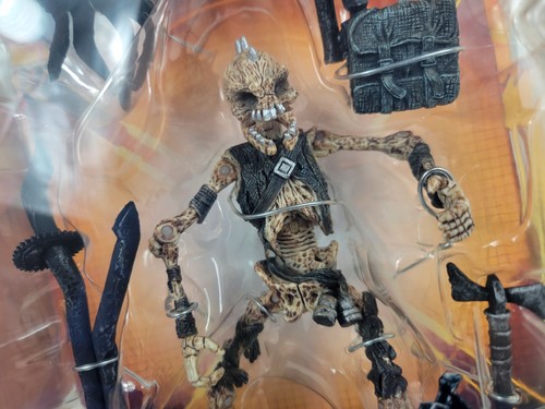 Figura de acción Alien Racers Skrash serie uno MGA Entertainment - Imagen 5 de 21