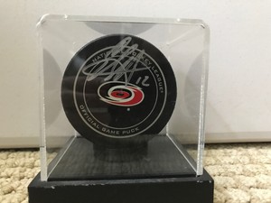 Eric-Staal-Signed-Official-Game-Puck-Carolina-Hurricanes