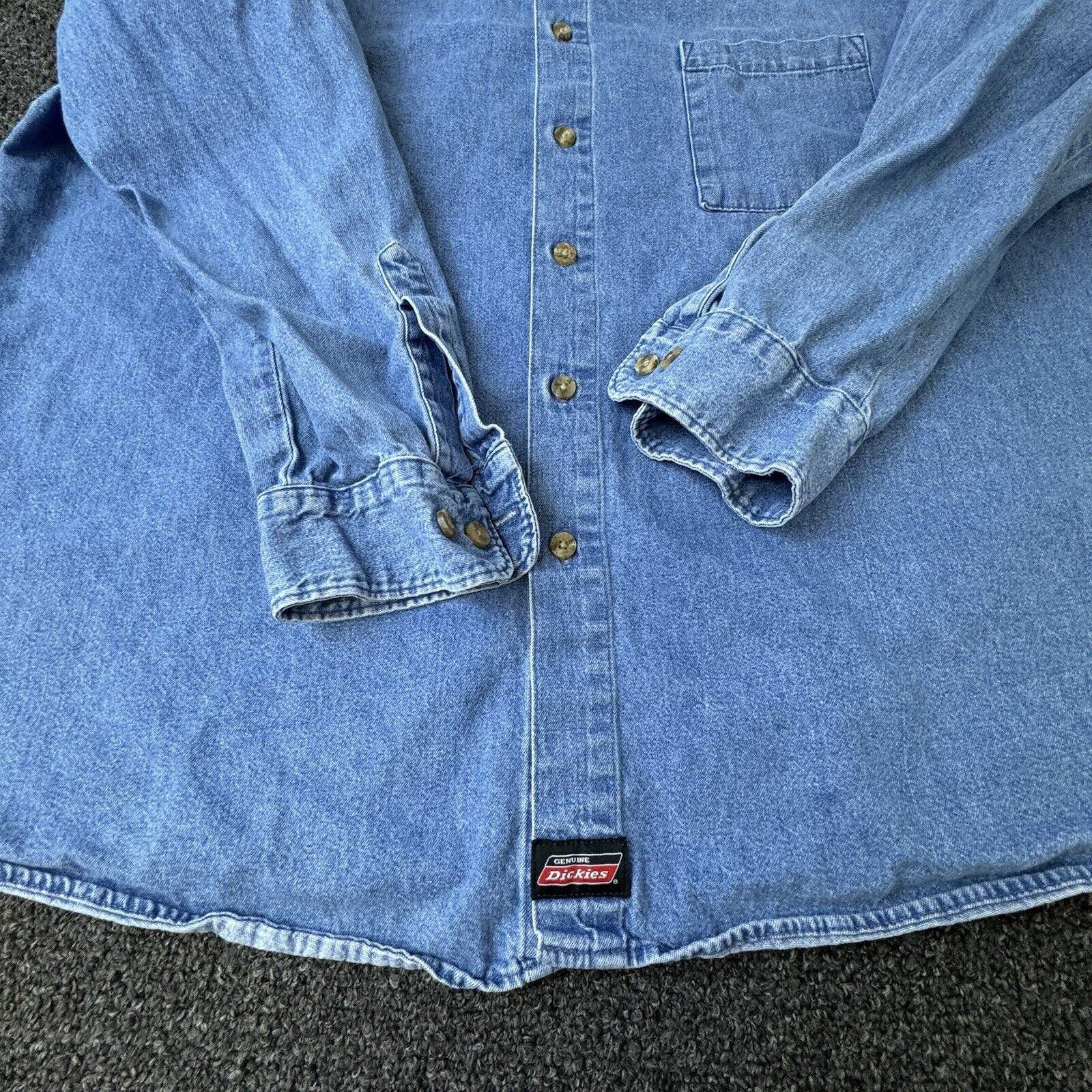 Picture 9 of 12