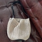 Foto 15 di 42