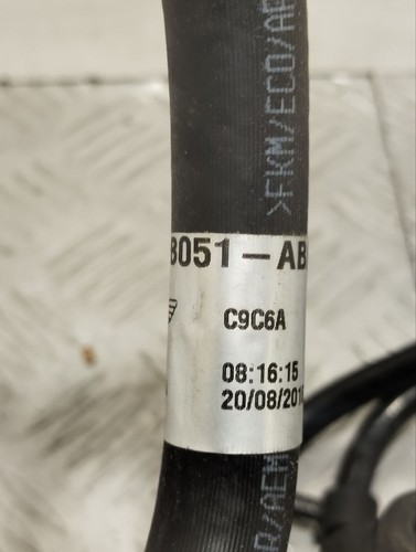 Fuel Distributor Tube Aston Martin DB11 2019 HY539B051AB - Picture 8 of 8