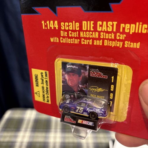 Nascar Racing Champions 1:144 Scale Die Cast Replica 1997  Lot Of 5 Cars      R7 - Picture 14 of 16