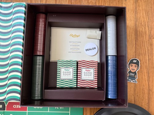VTG RIDLEY'S GAME ROOM CASINO NIGHT ROULETTE POKER CHIPS SET GAME CARDS VEGAS - Picture 2 of 8