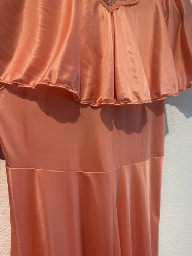 Vintage Annique Rosa Puleo Szule Nightgown Long Lace Embroidered Coral SM - Picture 8 of 13