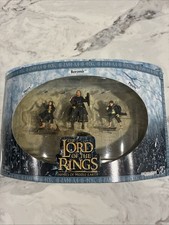 The Lord of the Rings: “Merry, Pippin, Boromir” Battle Scale Figure- NEW In Box!
