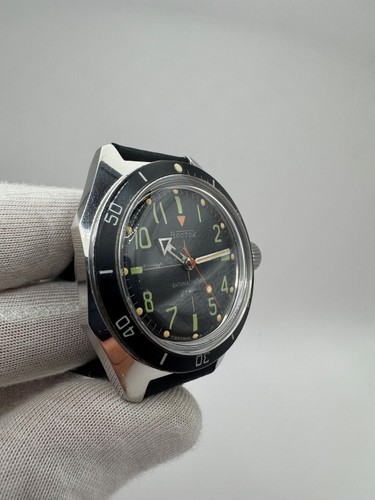 Orologio URSS epoca sovietica VOSTOK militare anfibio meccanico nero spedizione gratuita - Foto 6 di 12