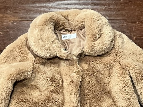 H&M braun Kunstfell Mädchen 6 weich 2 Taschen Druckknopf Kragen Jacke Mantel - Bild 3 von 12