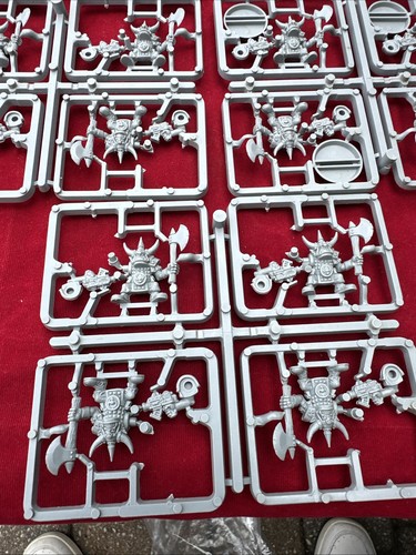 Games workshop Warhammer 40k Space Orks (20 figuras) sin perforar - Imagen 2 de 6