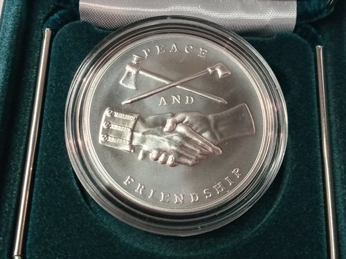 John Quincy Adams Presidential Silver Medal US Mint 1 OZ .999 FINE OGP/COA - Picture 7 of 8