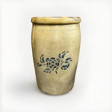 Antique Salt Glazed Stoneware 1+ Gallon Crock with Cobalt Design 10.5” Tall