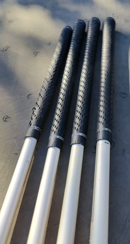 Wilson Ultra Jr. Golf Club Set Junior Flex Driver Wedge Iron Putter Right Hand - Image 4 of 4