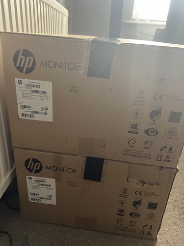 HP ZR2440W 24’’ 1920x1200 LED Backlit IPS Monitor with Original Box/Accessories - Picture 16 of 19