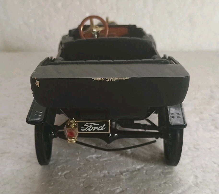 Picture 3 of 6