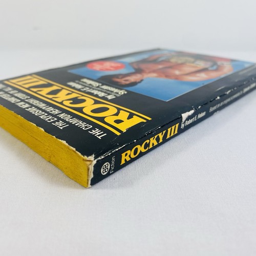 Rocky III Movie Tie-In 1982 1st Edition Paperback Book Sylvester Stallone - Imagen 7 de 10