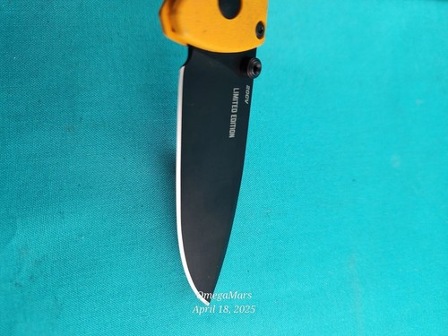 Benchmade 535 BK-2102 20CV Bugout Limited Edition looks/feels brand new - Picture 3 of 10