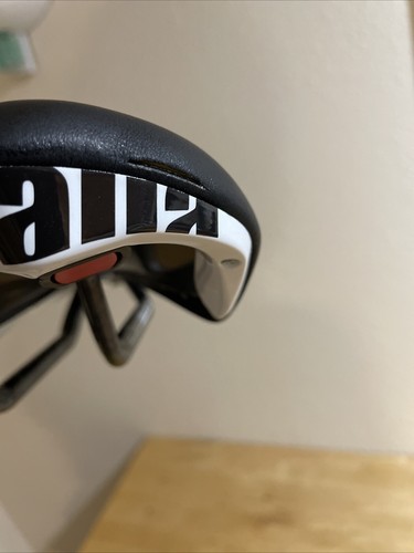 NOS SELLE ITALIA TURBOMATIC CARBON BLACK VINTAGE SADDLE SEAT ROAD GRAVEL NEW - Picture 18 of 18