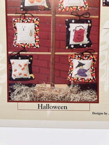 "Un árbol para todas las estaciones" Halloween contado punto de cruz por Thread Bear Creations - Imagen 4 de 4