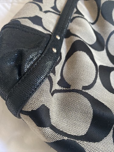 Coach Beautiful Satchel Handbag Alexandra Chain Shoulder Bag Tote Black/White - Picture 9 of 14