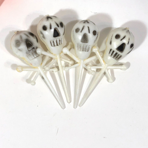 Vintage Lot of Halloween Cupcake Toppers 11 Black Cat Skull Witch Pumpkin Retro - Picture 2 of 13