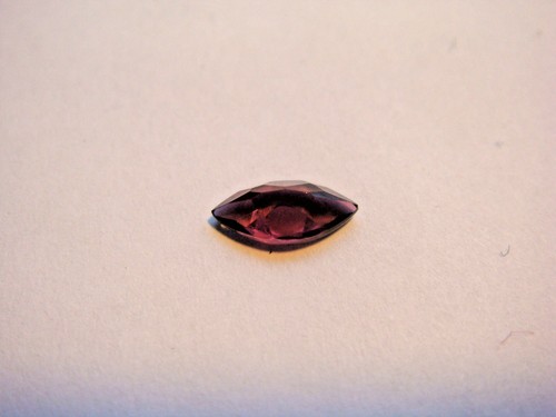 Rhodolite Garnet Gemstone Marquise Cut 8 mm x 4 mm 1 carat faceted natural Gem - Foto 3 di 3