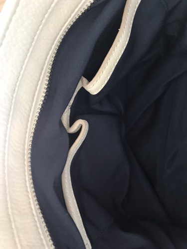 Nuevo, Bolso Hobo Cole Haan - Imagen 9 de 10