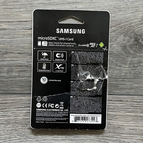 SAMSUNG 256GB EVO Plus microSDXC UHS-I Memory Card w/ Adapter 95MB/s Class 10 U3 - Photo 2 sur 3