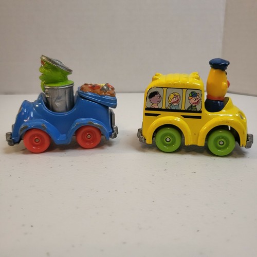 Vintage81-87 Muppets Playskool Bert & Oscar Diecast Trash Truck& School Bus - Picture 2 of 12