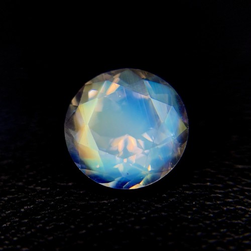 Natural Multifire Rainbow Moonstone 1.36 Carat 7.4x7.4 MM Round Shape Faceted Ge - Picture 3 of 7
