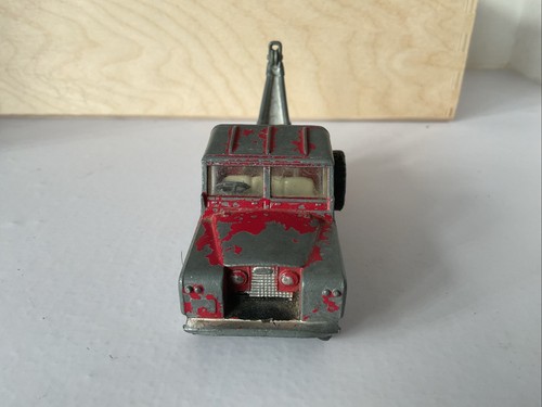 Corgi Toys Land Rover 109 WB Tow Truck - Picture 2 of 6