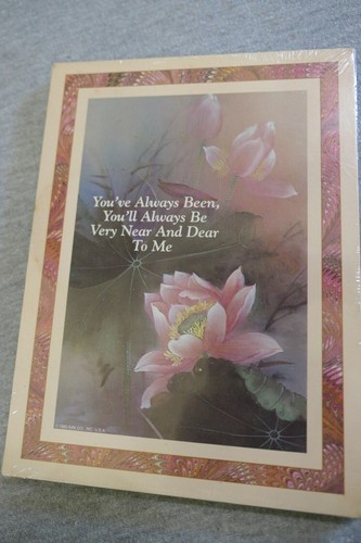 NEW Graphic Greetings Wood Hanging Sayings Plaque Heart & Love USA - Picture 1 of 13