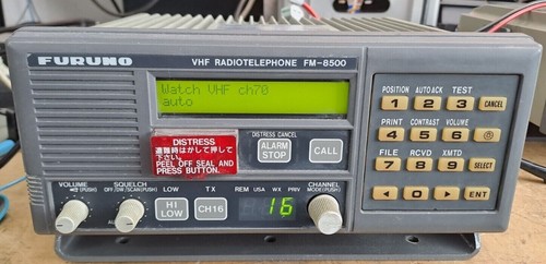 Radioteléfono FURUNO FM8500 GMDSS compatible con 25W DSC-VHF/FM 24V - Imagen 2 de 16