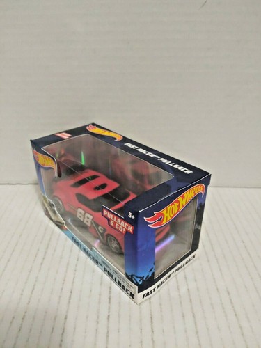 Hot Wheels Fast Racer Pullback Fast Fish (Red) - Picture 4 of 9