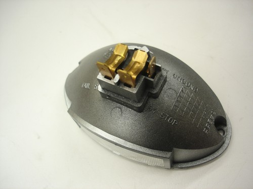 Luz trasera moto Harley Davidson Buell Y0401.02A8 NUEVA EN CAJA - Imagen 7 de 9