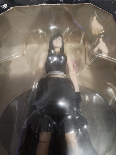 Final Fantasy VII Advent Children Tifa Lockhart Figure no. 1 Play Arts 2005 FF7 - Picture 13 of 13