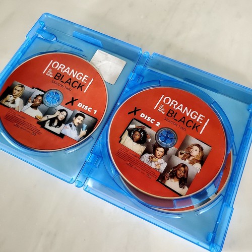 Orange Is The New Black - Blu-Ray - Season Two - Picture 2 of 3