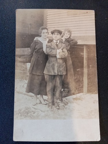 Postcard RPPC Pretty Girls With Young Man