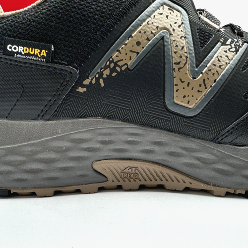 Zapato de Trail Running New Balance 410V8 Para Hombre Talla 12 XWide 4E Negro Gris MT410OK8 - Imagen 4 de 10