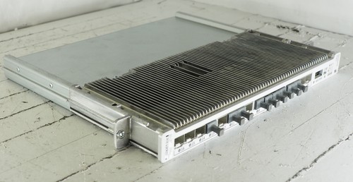 Ericsson Baseband R567 KDU 137 0031/1 R1A 16 Port Baseband Unit - Picture 4 of 9