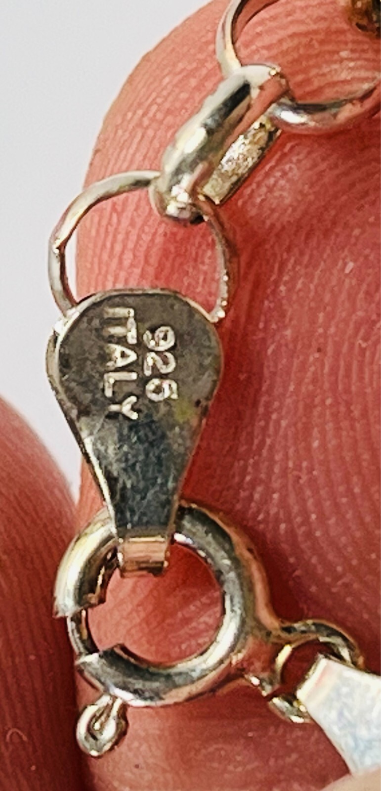 Picture 4 of 6