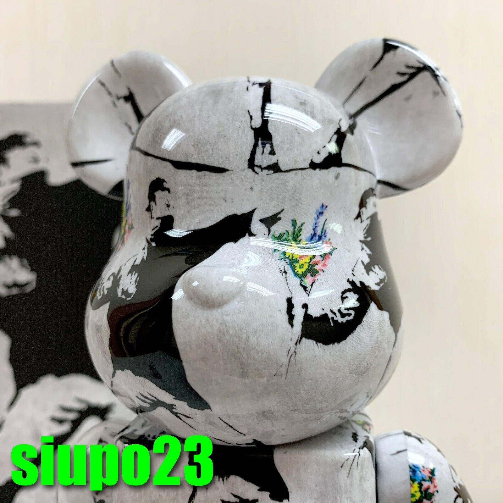 BE@RBRICK FLOWER BOMBER 100％&400% 2体