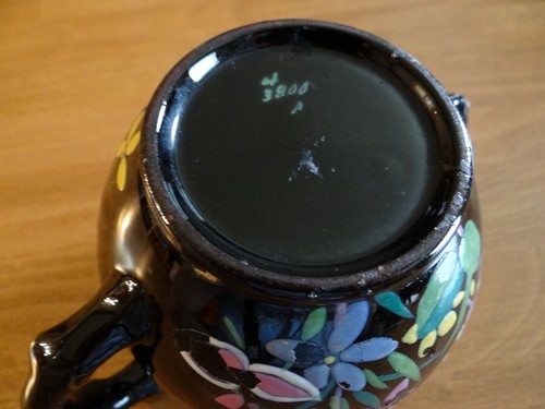 Vintage Black Tea Pot Hand Painted Enameled Flowers England Red Clay - Picture 11 of 13