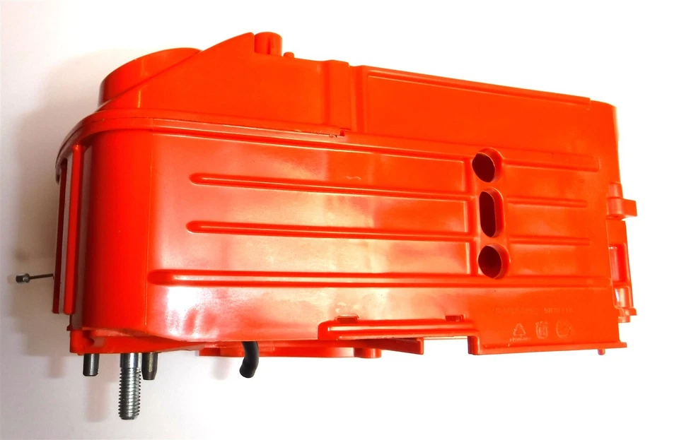 Chasis de motosierra Husqvarna T525 tanques de combustible y aceite de barra - OEM Foto 4 de 4