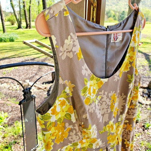 Vestido R&K Originals gris y amarillo floral algodón spandex talla 12 con cremallera trasera - Imagen 6 de 12