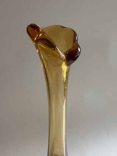 Vintage Fenton Honey Amber Glass Swung Vase 12” Valencia 1960s - Picture 12 of 15