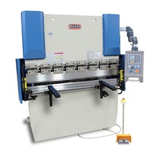 BAILEIGH BP-3305CNC 33 Ton x 5 ft CNC Hydraulic Press Brake