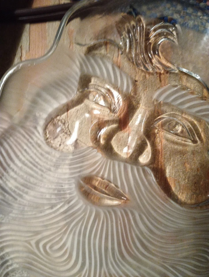 Celebrations Crystal Clear 8'' Santa Claus Christmas Bowl In Box - Изображение 4 из 4