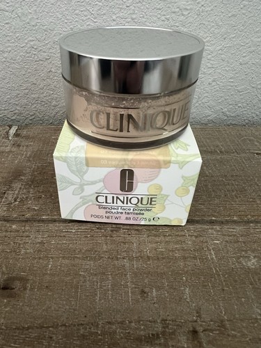 D82 Clinique Blended Face Powder 03 Transparency 3 Full Size 0.88 oz / 25g NIB