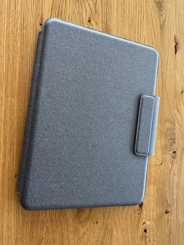 Logitech Folio Touch Tastatur für iPad Air 4, Air 5 - Deutsches Layout - Bild 7 von 8